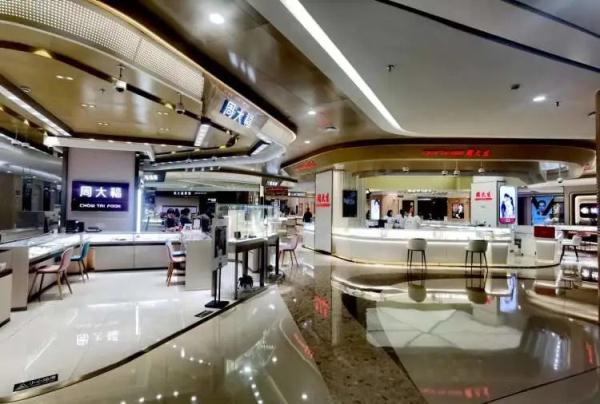 从“一路狂飙”到“大幅跳水”，很多人不敢买了，有店趁势打折...