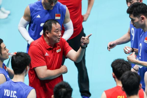 国家队的根基在于高水平的国内联赛——专访中国男排主教练吴胜