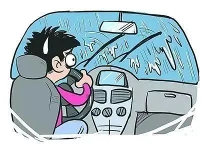 【典型事故案例曝光】雨天过弯不减速,车辆失控酿事故 【典型事故案例曝光】雨天过弯不减速,车辆失控酿事故