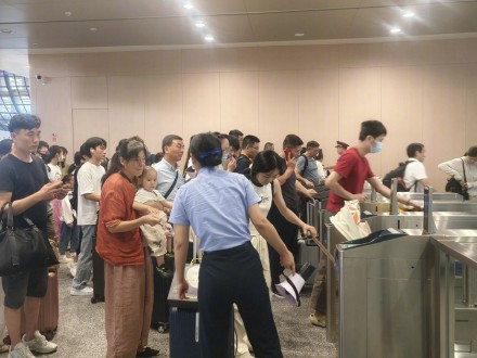 惠州北站58分钟可达广州东站，每日34趟高铁往返惠广