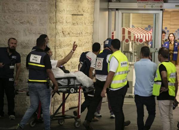 双方超2100人死亡!战地记者现场直击巴以冲突 双方超2100人死亡!战地记者现场直击巴以冲突