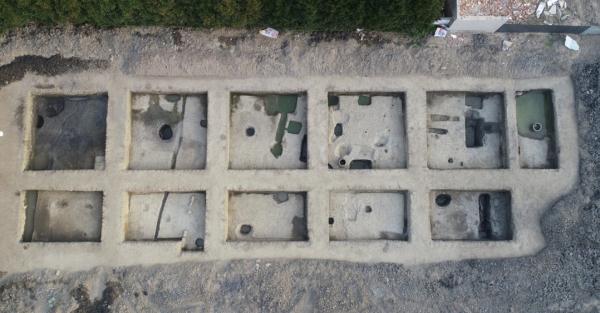 小学操场下，发现汉六朝聚落遗址