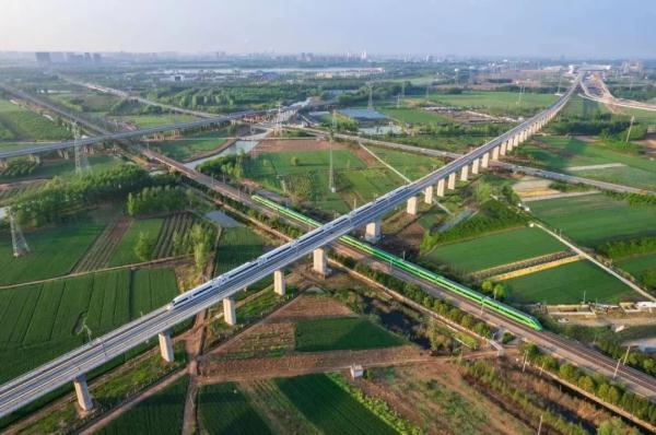 增开、优化列车开行,国铁济南局10月11日起实行新列车运行图 增开、优化列车开行,国铁济南局10月11日起实行新列车运行图