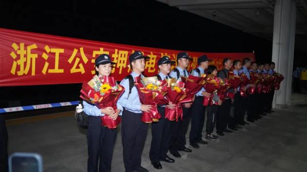 昨晚，148名缅北电诈犯罪嫌疑人被押解至义乌！