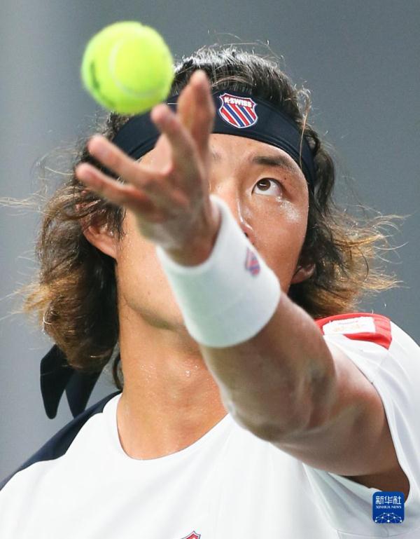 网球——上海大师赛：张之臻对阵胡尔卡奇