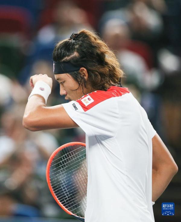 网球——上海大师赛：张之臻对阵胡尔卡奇