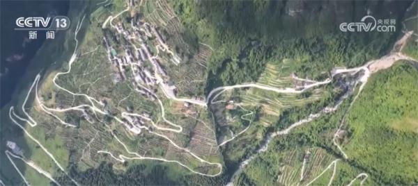 公路修出乡村振兴好“途”景 我国农村公路建设取得扎实成效 公路修出乡村振兴好“途”景 我国农村公路建设取得扎实成效