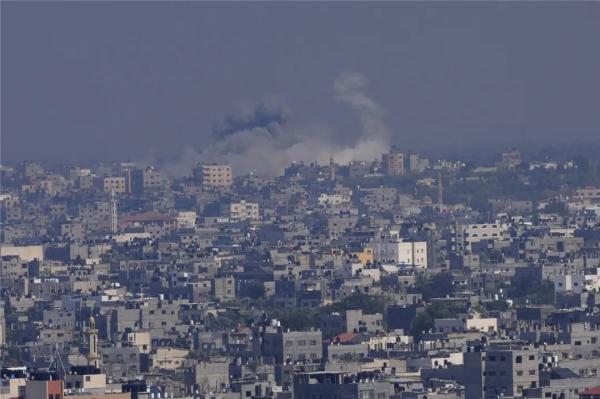 超2500人死亡,33万人无家可归,加沙危在旦夕 超2500人死亡,33万人无家可归,加沙危在旦夕