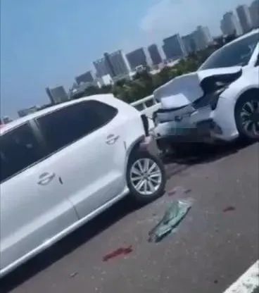 海口世纪大桥三车追尾致一死案，一审宣判！