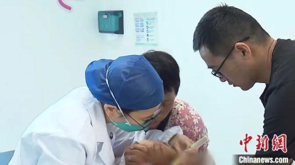 上热搜!尚无疫苗!有人中招险成重症!这种病今年或是流行大年! 上热搜!尚无疫苗!有人中招险成重症!这种病今年或是流行大年!