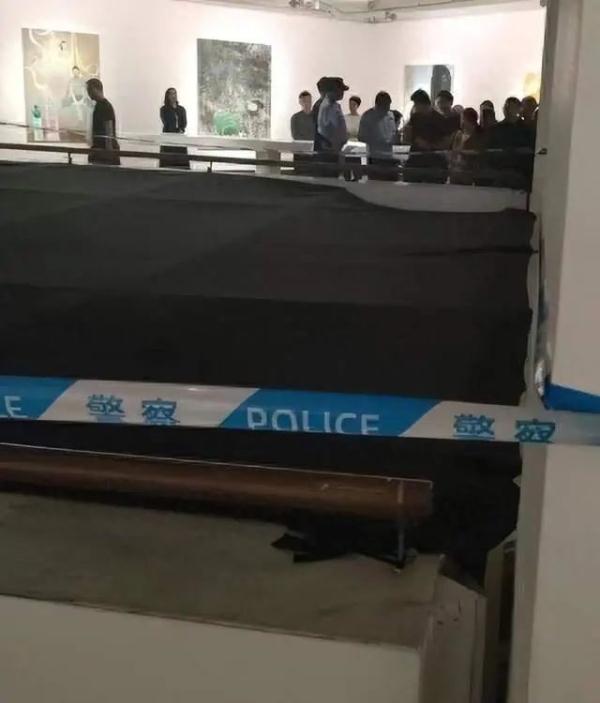 高校女副教授看展时意外坠亡！刚刚，广东美术馆通报