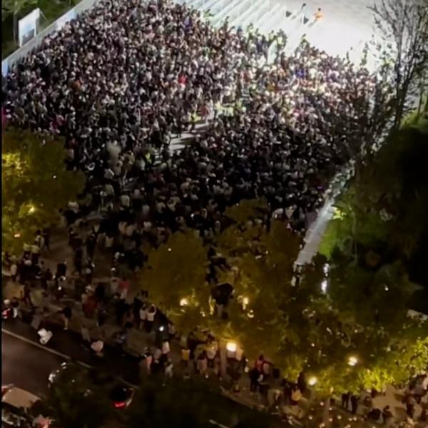 上海演唱会34名歌迷…坍台！检票口离谱一幕曝光！有歌手直接请观众离开…