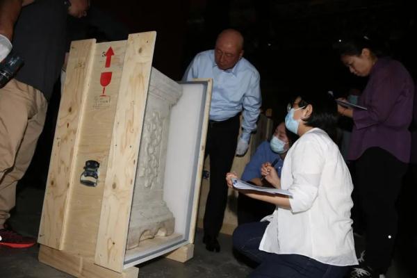 流失海外百年,圆明园石柱“七兄弟”正式回家了! 流失海外百年,圆明园石柱“七兄弟”正式回家了!