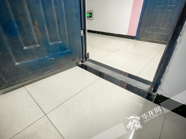 忍不住点赞!重庆一高校为轮椅女孩量身定制“无障碍宿舍” 忍不住点赞!重庆一高校为轮椅女孩量身定制“无障碍宿舍”