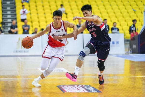 CBA季前赛：广州龙狮胜江苏肯帝亚