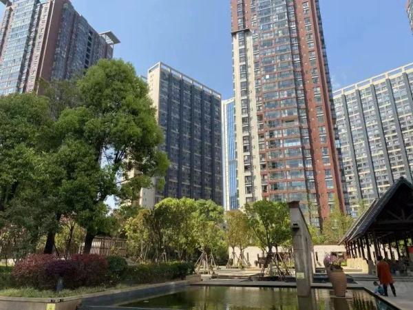 1元起拍！昆明两套房源即将拍卖，上万人围观，仅1人报名……