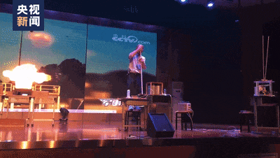 起猛了!这是“银角大王”在上课吧 起猛了!这是“银角大王”在上课吧