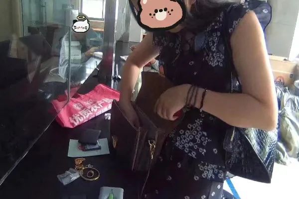 婚礼在即，却弄丢了十万元嫁妆