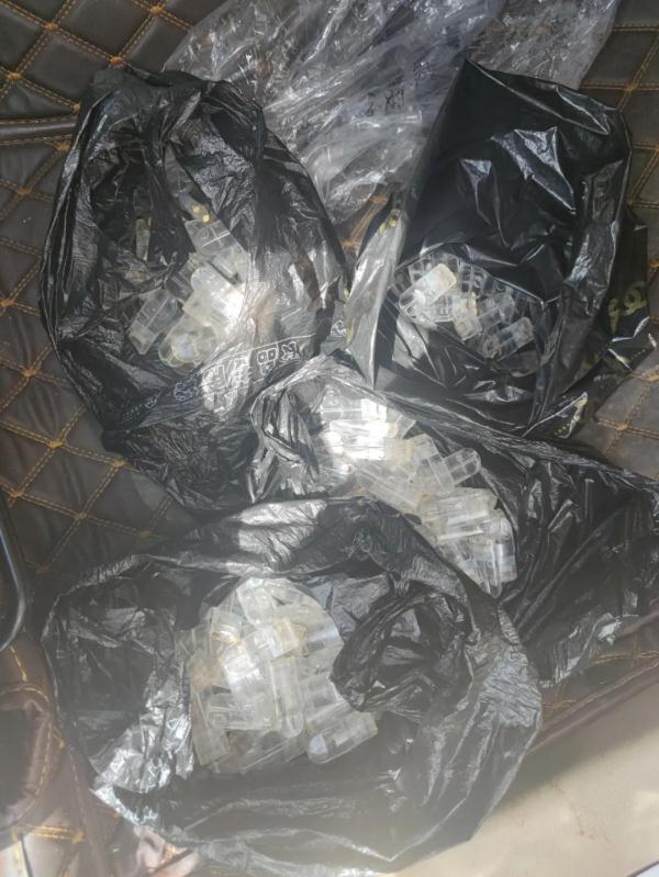 伙同他人自制并贩卖“上头电子烟”,吸毒前科男再被抓 伙同他人自制并贩卖“上头电子烟”,吸毒前科男再被抓