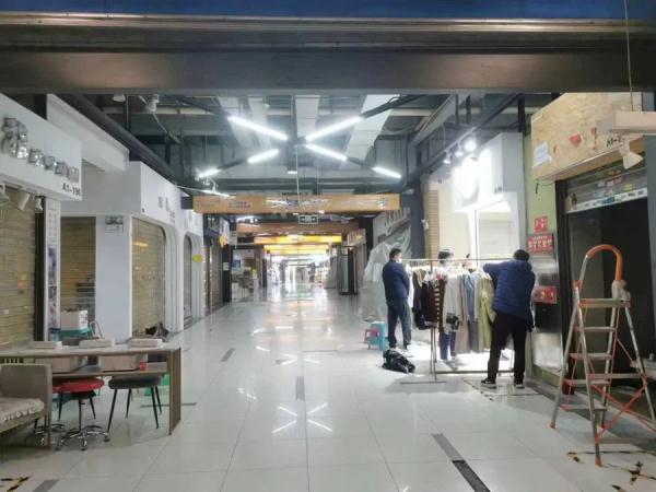 1元起拍！昆明两套房源即将拍卖，上万人围观，仅1人报名……