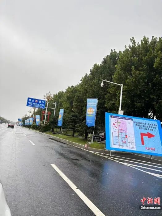 南阳迷笛音乐节后，他们逐渐选择了原谅