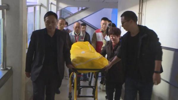 “我想去陪伴我的女儿，去西安交通大学当大体老师”