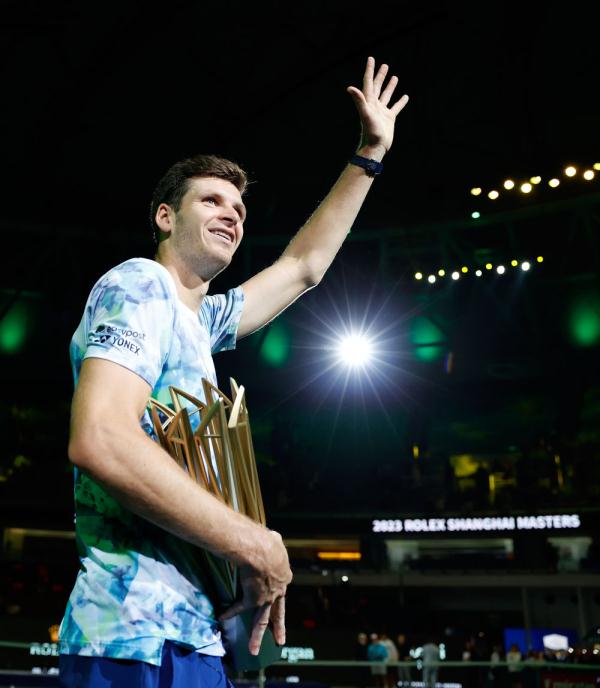 网球|胡尔卡奇获得上海大师赛单打冠军 网球|胡尔卡奇获得上海大师赛单打冠军