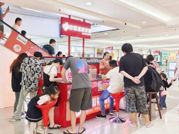 突然!在厦门爆火!大多是“90后”“00后”…… 突然!在厦门爆火!大多是“90后”“00后”……