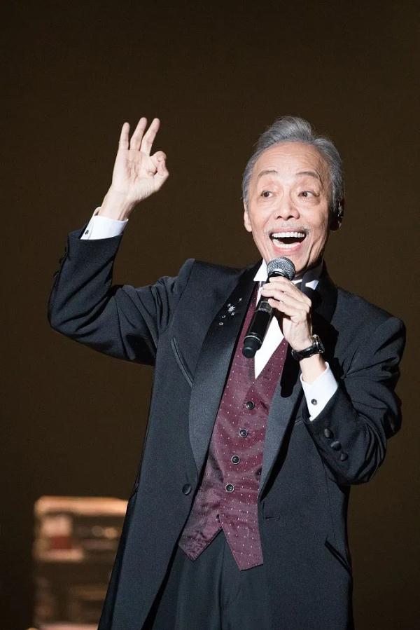 日本国宝级歌手去世，他的作品家喻户晓