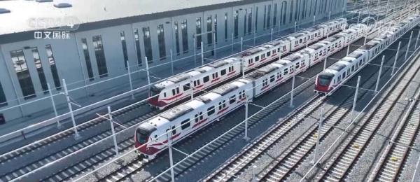 搭乘中国列车来到伊斯坦布尔街头 “中国造”搭建“一带一路”民心之桥 搭乘中国列车来到伊斯坦布尔街头 “中国造”搭建“一带一路”民心之桥