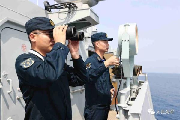第一现场 | 中国和阿曼海军舰艇海上联演