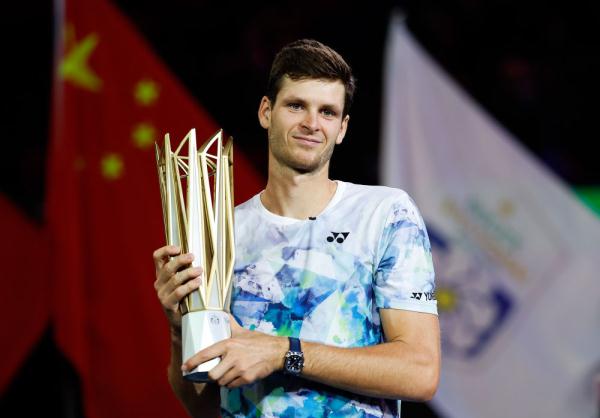 网球|胡尔卡奇获得上海大师赛单打冠军 网球|胡尔卡奇获得上海大师赛单打冠军