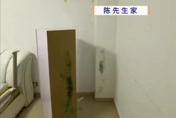 深圳一住房私建8个卫生间，楼下渗水发霉！官方回应