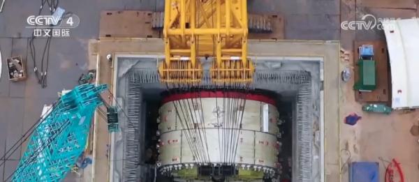 中国技术标准落地生根 雅万高铁跑出“中国速度”