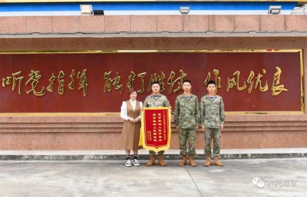 崔占楼、王宁，你们救人的样子真帅！