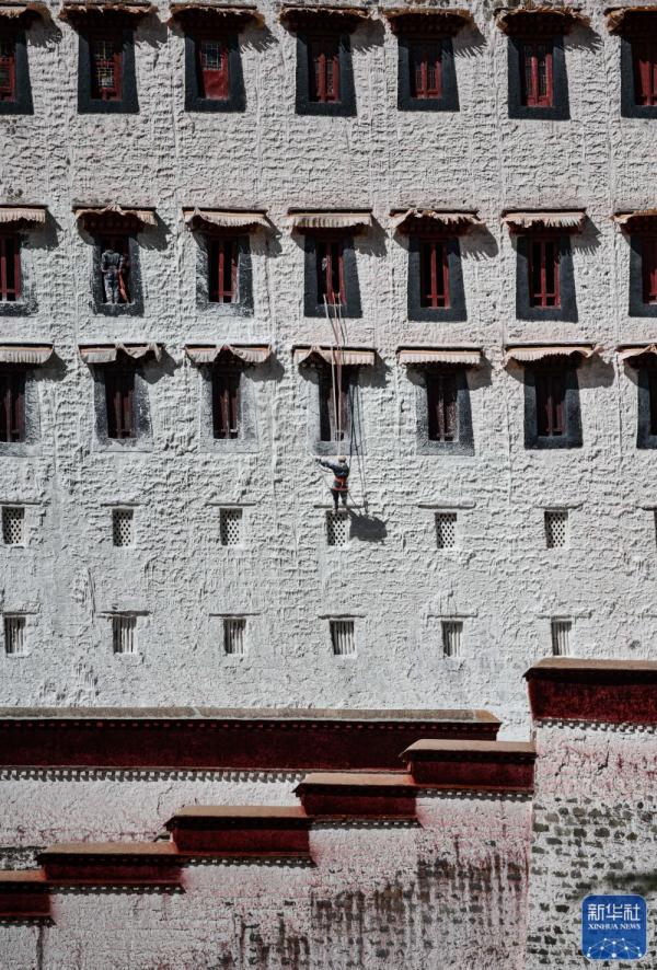 布达拉宫“年度美容” 布达拉宫“年度美容”