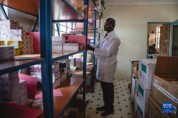 探访肯尼亚斯瓦克大坝及周边惠民设施 探访肯尼亚斯瓦克大坝及周边惠民设施