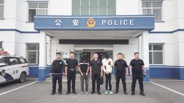 72小时!布控,抓捕,告破!山东警方破获一起打砸车窗盗窃案件 72小时!布控,抓捕,告破!山东警方破获一起打砸车窗盗窃案件