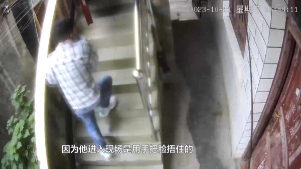 卖废品攒的钱全被盗！老人急哭了，警方迅速判断：是他