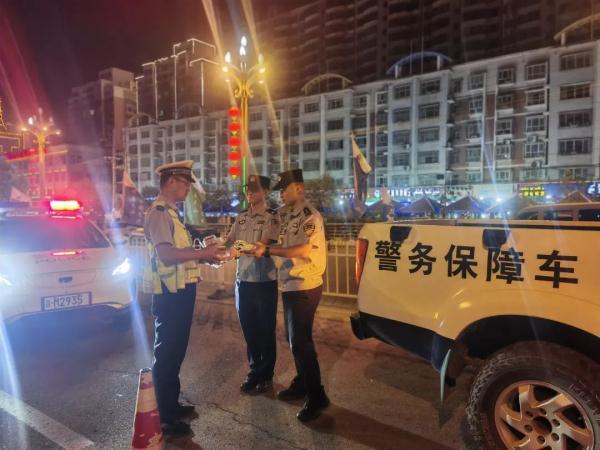 原来,公安局的“深夜食堂”是这样的 原来,公安局的“深夜食堂”是这样的