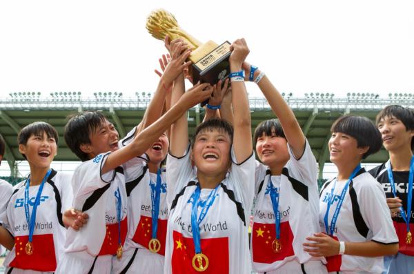 海南史上首支“超”级女足!她们夺冠背后有这些“关键球”→ 海南史上首支“超”级女足!她们夺冠背后有这些“关键球”→