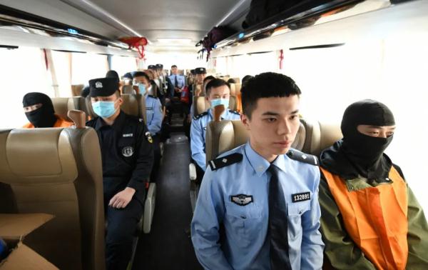 261名缅北电诈嫌犯，被押解回山东