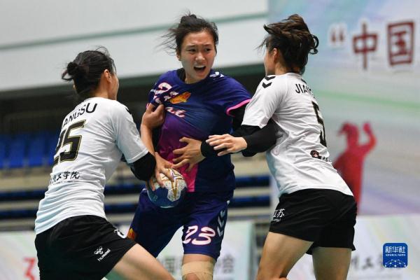 手球——全国女子锦标赛：江苏队晋级决赛