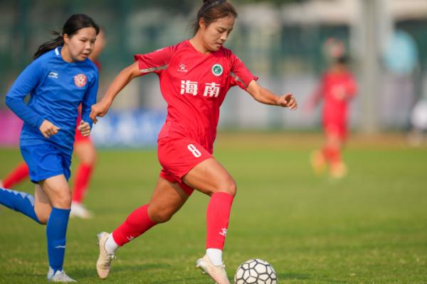 海南史上首支“超”级女足!她们夺冠背后有这些“关键球”→ 海南史上首支“超”级女足!她们夺冠背后有这些“关键球”→