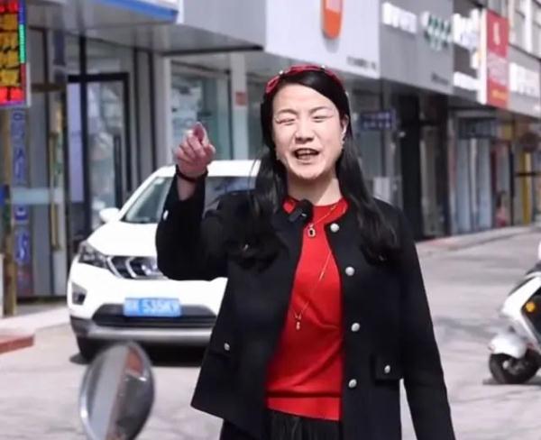 一女网红被刑拘,警方公开征集违法犯罪线索 一女网红被刑拘,警方公开征集违法犯罪线索