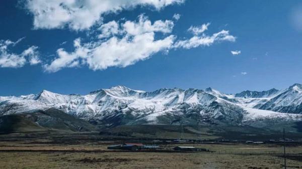 让大爷“圈粉”的列车美景,找到了! 让大爷“圈粉”的列车美景,找到了!