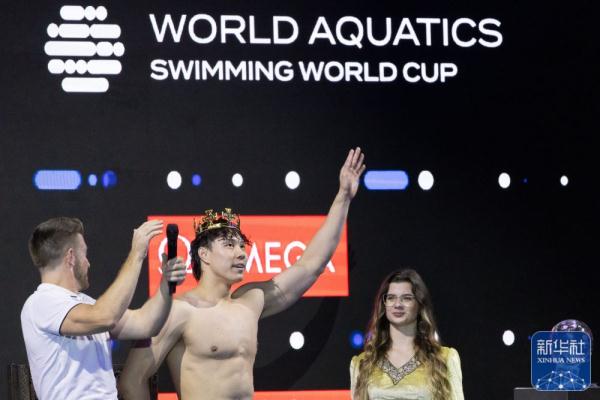 游泳世界杯布达佩斯站｜覃海洋100米蛙泳夺冠
