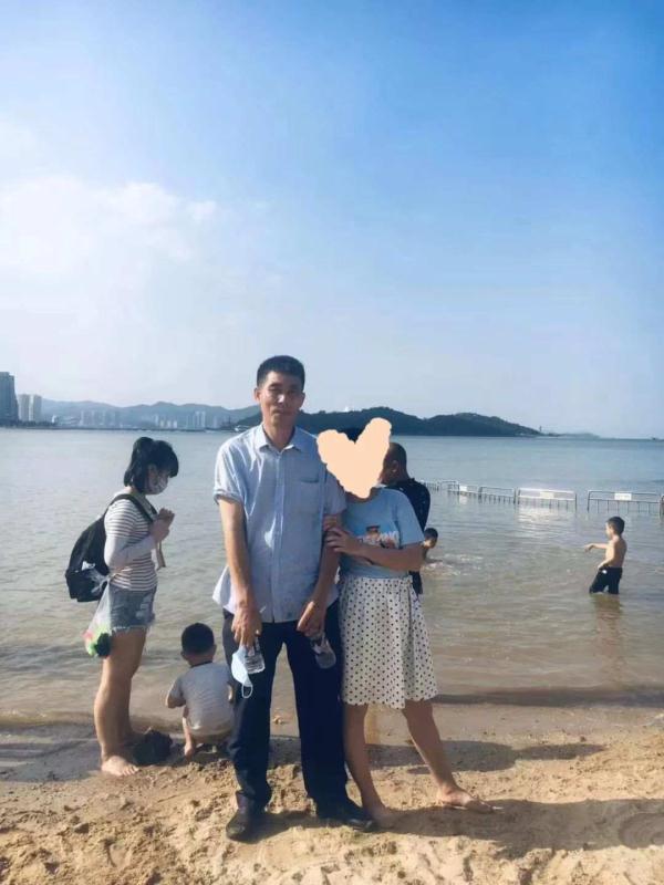 16年前儿子溺水身亡,珠海54岁男子救人不幸牺牲 16年前儿子溺水身亡,珠海54岁男子救人不幸牺牲