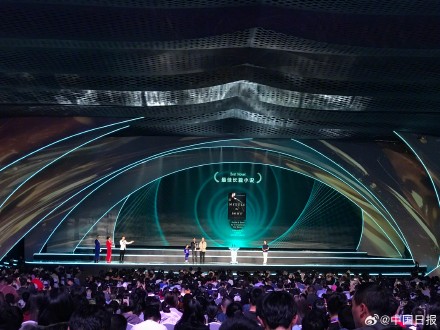 雨果奖在成都揭晓 中国作品《时空画师》获最佳短中篇小说奖