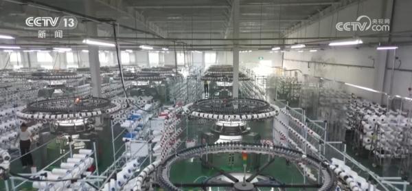 一朵棉花“链”起产业集群 一“增”一“减”棉纺业向“绿”发展